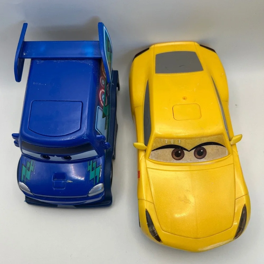 Disney Pixar Cars Mixed Lot Cars 3 Cruz Ramirez DJ AS IS Do Not Talk
